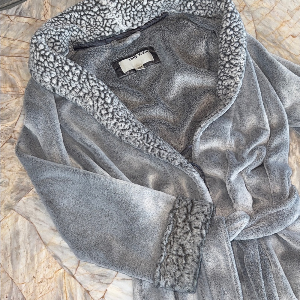 Anne Klein Soft Gray Robe Shower - Picture 13 of 16
